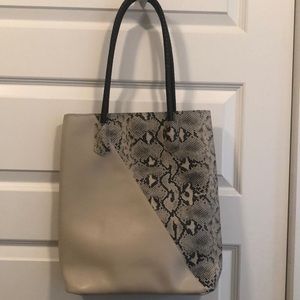 Leather snake skin purse